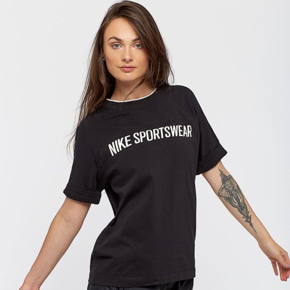 *Nike Black Graphic Archive T-Shirt - Picture 1 of 11